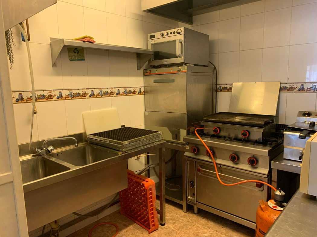 Ravintola/baari myytävänä paikassa Benalmadena - 114 950 € (Ref: 9471722)