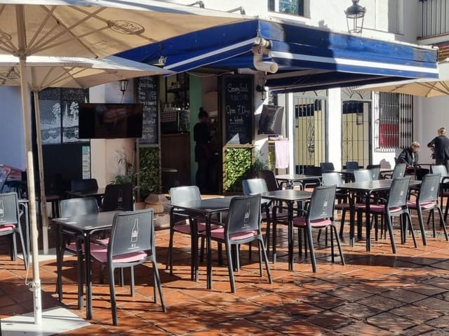 Ravintola/baari vuokrattavana paikassa Benalmádena - 1 282 € (Ref: 9523540)