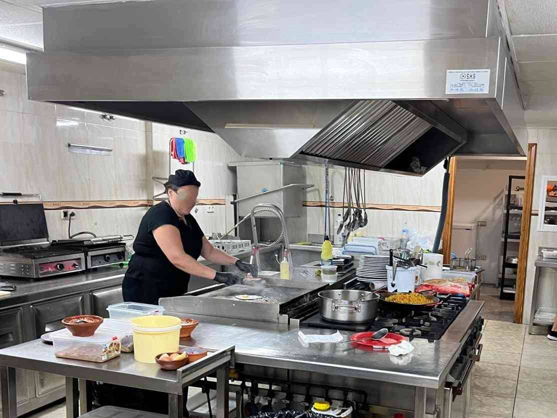 Ravintola/baari vuokrattavana paikassa Malaga kaupunki - 3 500 € (Ref: 9523545)