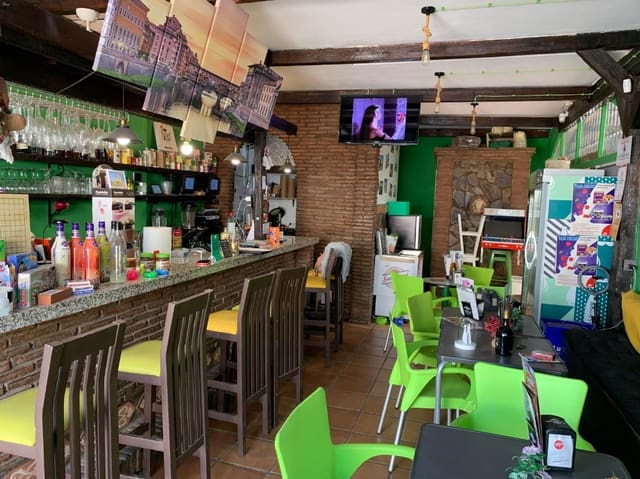 Restaurante/Bar para arrendar em Benalmádena - 430 € (Ref: 9523546)
