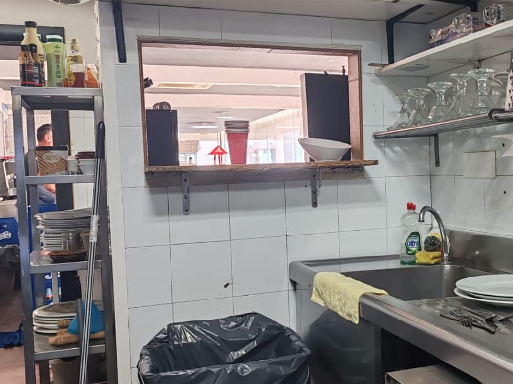 Ravintola/baari vuokrattavana paikassa Benalmadena - 2 700 € (Ref: 9523548)