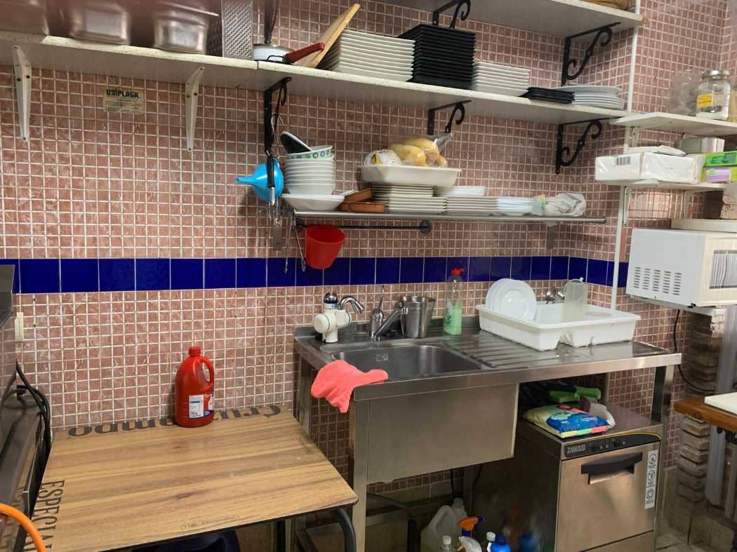 Restaurante/Bar para arrendar em Benalmadena - 950 € (Ref: 9523551)