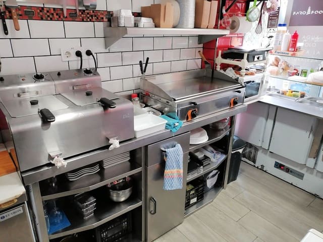 Virksomhed til leje i Mijas Costa, Mijas - € 600 (Ref: 9523556)