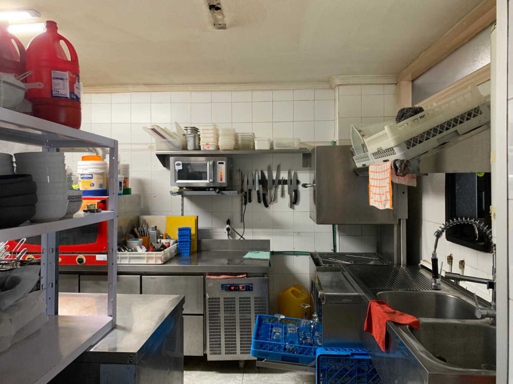 Ravintola/baari vuokrattavana paikassa Fuengirola - 1 800 € (Ref: 9523562)