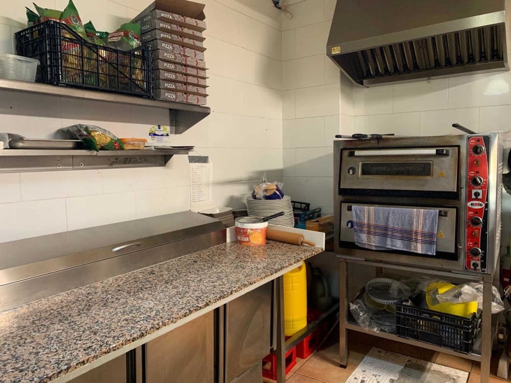 Ravintola/baari vuokrattavana paikassa Fuengirola - 1 800 € (Ref: 9523562)