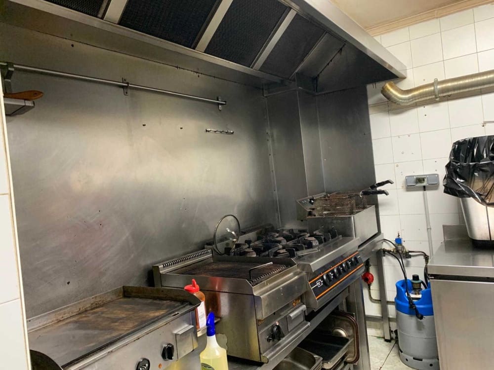 Ravintola/baari vuokrattavana paikassa Fuengirola - 1 800 € (Ref: 9523562)