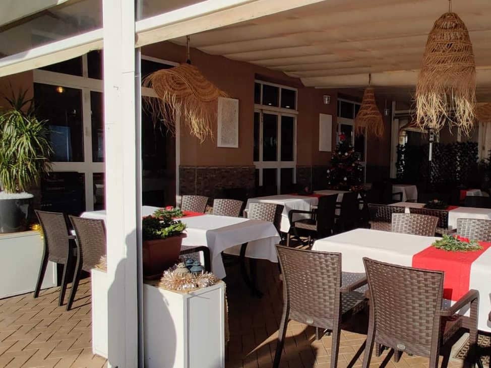 Ravintola/baari vuokrattavana paikassa Fuengirola - 1 800 € (Ref: 9523562)