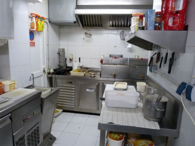 Restaurant/Bar til leie i Fuengirola - € 1 350 (Ref: 9523564)