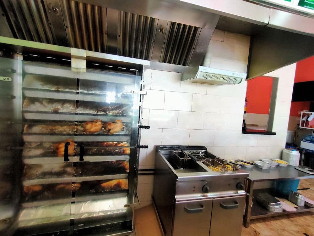 Empresa para arrendar em Benalmadena - 850 € (Ref: 9523565)