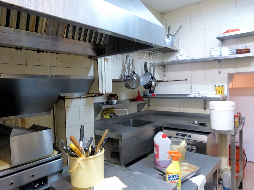 Bar/Restaurante en Benalmádena en venta - 224.950 € (Ref: 9532434)