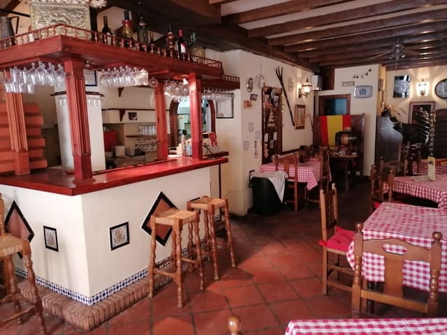 Bar/Restaurante en Benalmádena en venta - 224.950 € (Ref: 9532434)