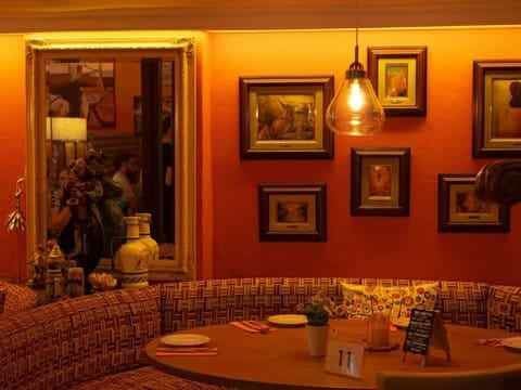 Restaurant/Bar til salgs i Alhaurin el Grande - € 79 950 (Ref: 9539044)