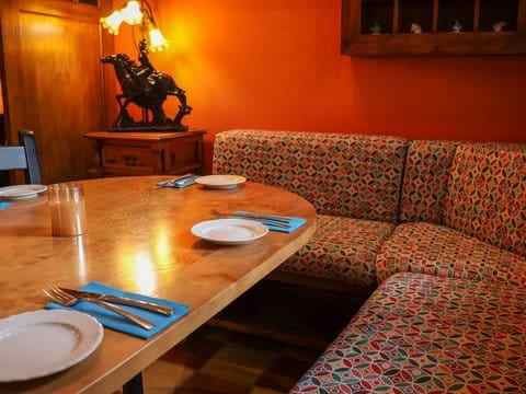 Restaurant/Bar til salgs i Alhaurin el Grande - € 79 950 (Ref: 9539044)