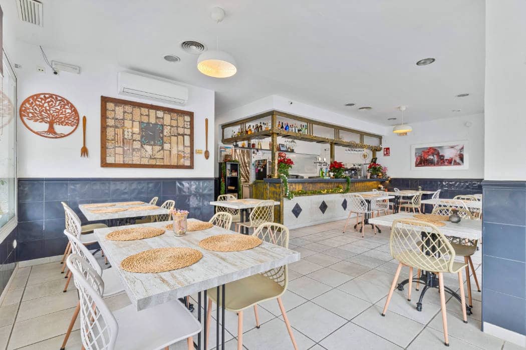 Ristorante/Bar in vendita in Fuengirola - 185.000 € (Rif: 9572324)