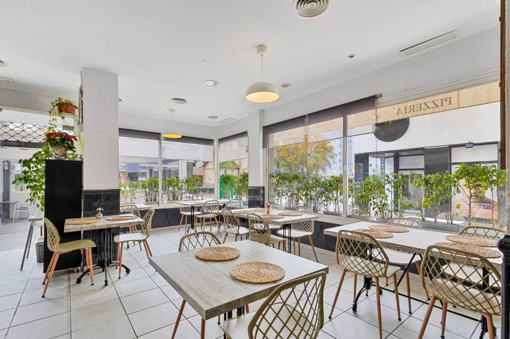 Ristorante/Bar in vendita in Fuengirola - 185.000 € (Rif: 9572324)