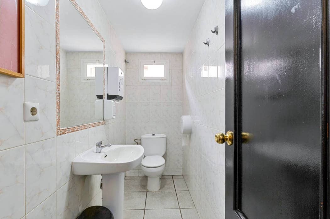 Restaurant/Bar for sale in Fuengirola - € 185,000 (Ref: 9572324)