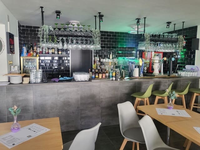 Restaurant/bar te koop in Benalmádena - € 39.950 (Ref: 9585007)