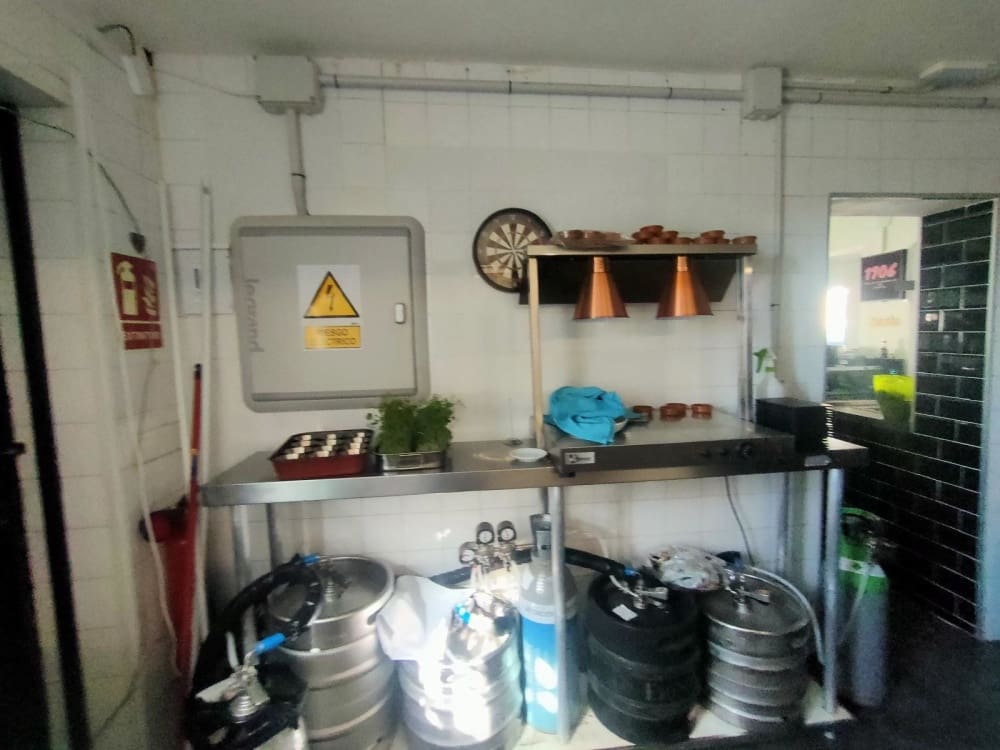 Restaurant/bar te koop in Benalmadena - € 39.950 (Ref: 9585007)