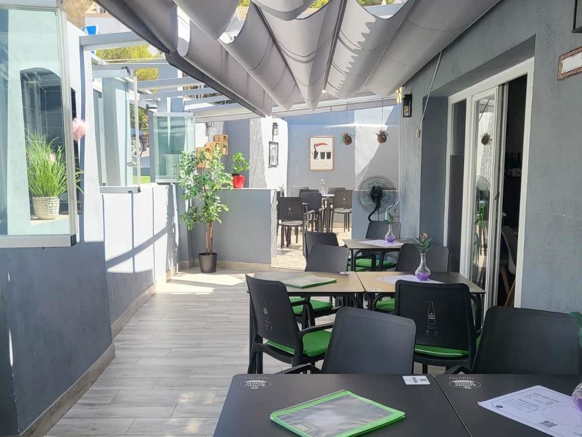 Restaurant/bar te koop in Benalmadena - € 39.950 (Ref: 9585007)