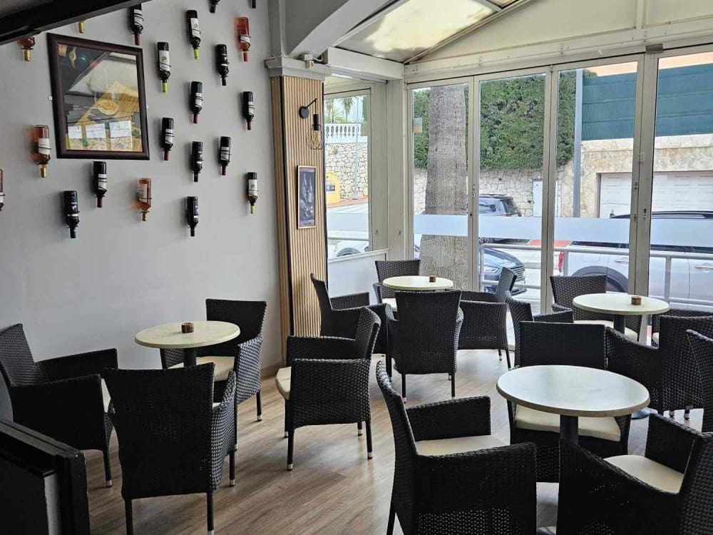 Restauracja lub bar na sprzedaż w Calahonda - 450 000 € (Ref: 9596887)