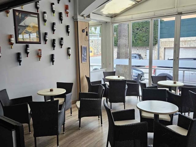 Restauracja lub bar na sprzedaż w Calahonda, Mijas - 450 000 € (Ref: 9596887)