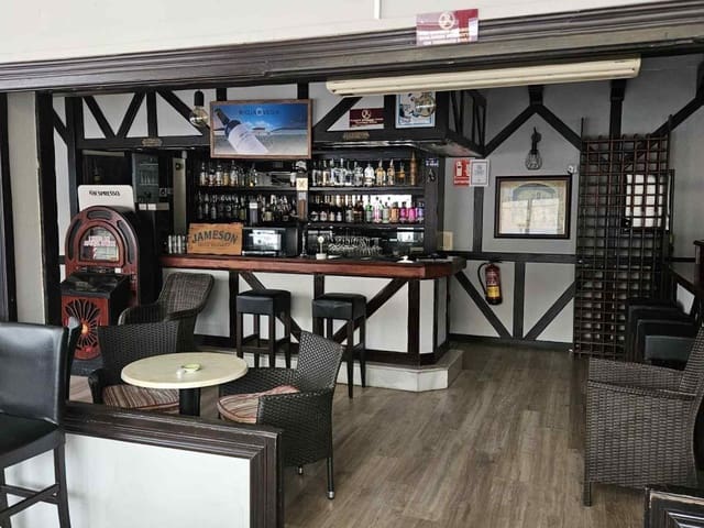 Restauracja lub bar na sprzedaż w Calahonda, Mijas - 450 000 € (Ref: 9596887)