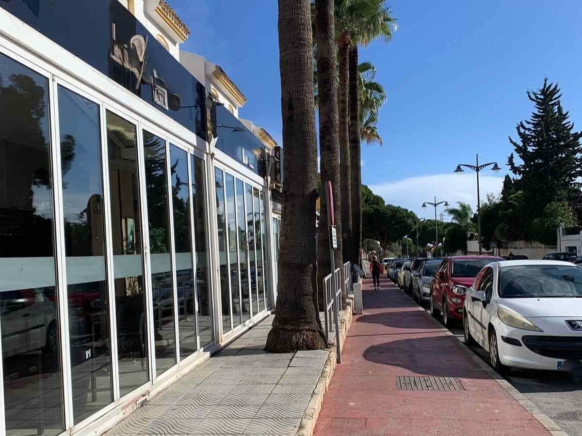 Restauracja lub bar na sprzedaż w Calahonda - 450 000 € (Ref: 9596887)