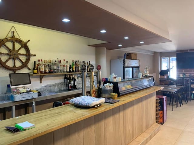 Restaurant/Bar for sale in Fuengirola - € 39,950 (Ref: 9618677)
