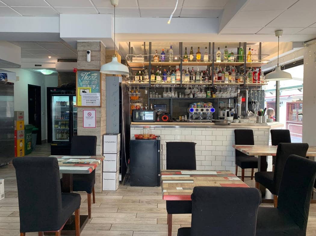 Bar/Restaurante en Fuengirola en venta - 209.950 € (Ref: 9679128)