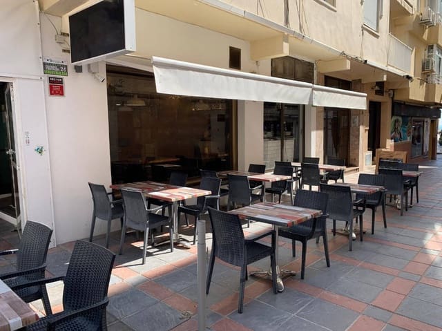 Bar/Restaurante en Fuengirola en venta - 209.950 € (Ref: 9679128)