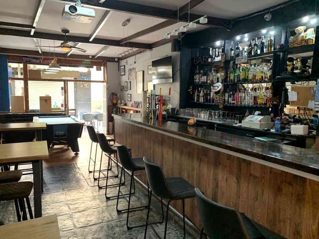 Restaurante/Bar para venda em Fuengirola - 47 000 € (Ref: 9679129)