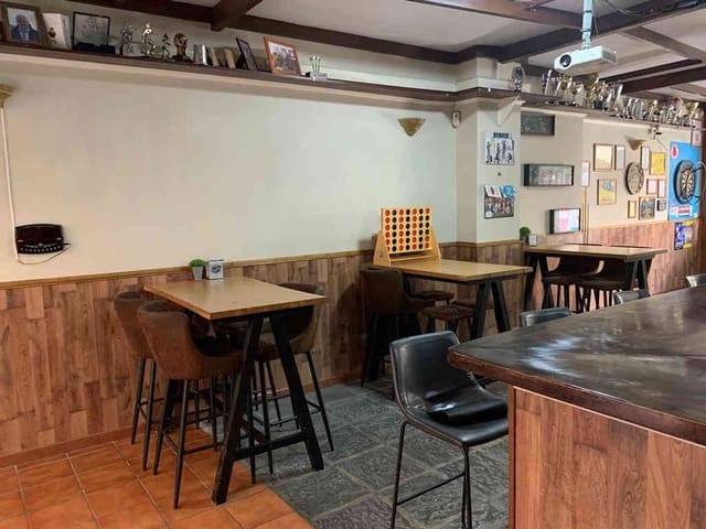 Restaurante/Bar para venda em Fuengirola - 47 000 € (Ref: 9679129)