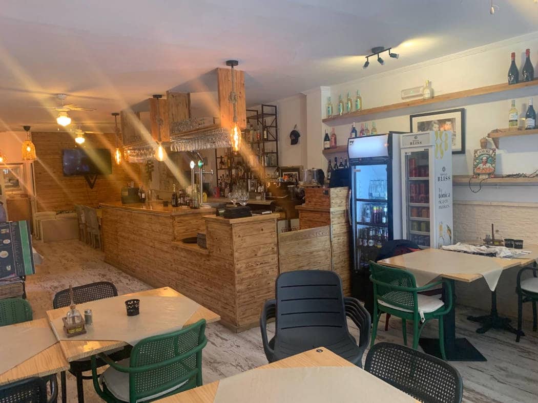 Ristorante/Bar in vendita in Fuengirola - 49.950 € (Rif: 9679130)