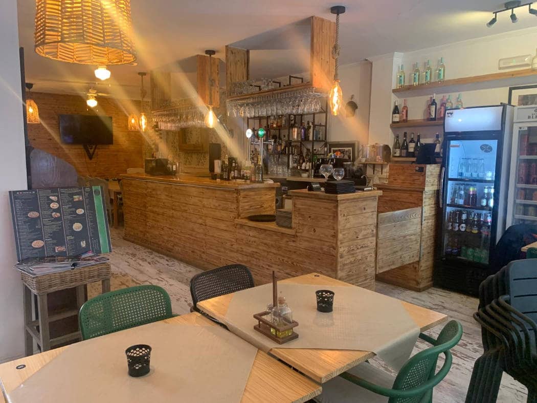 Bar/Restaurant zu verkaufen in Fuengirola - 49.950 € (Ref: 9679130)