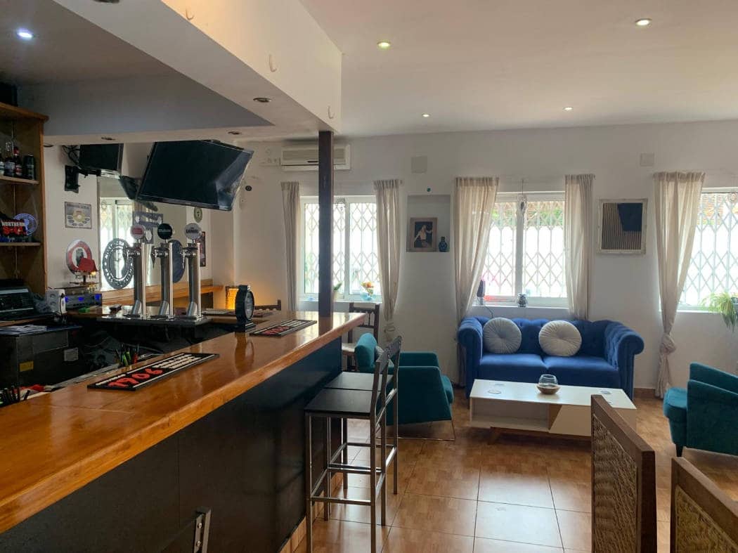 Restaurant/bar te koop in Benalmadena - € 44.950 (Ref: 9688568)