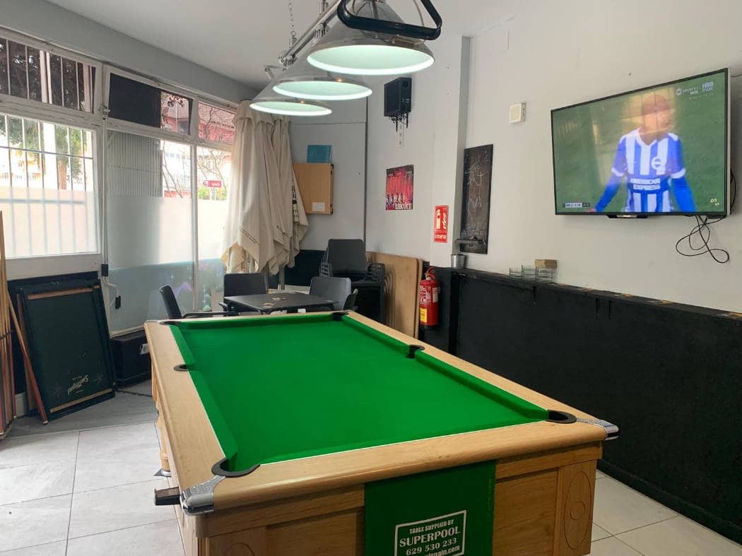 Restaurant/Bar til salgs i Benalmadena - € 29 950 (Ref: 9708123)