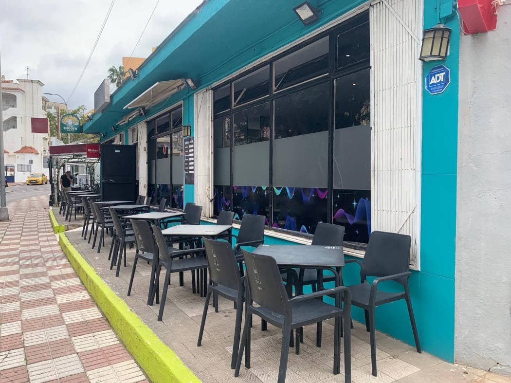 Restaurant/Bar til salgs i Benalmadena - € 29 950 (Ref: 9708123)