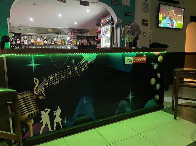 Restaurante/Bar para venda em Benalmádena - 29 950 € (Ref: 9708123)