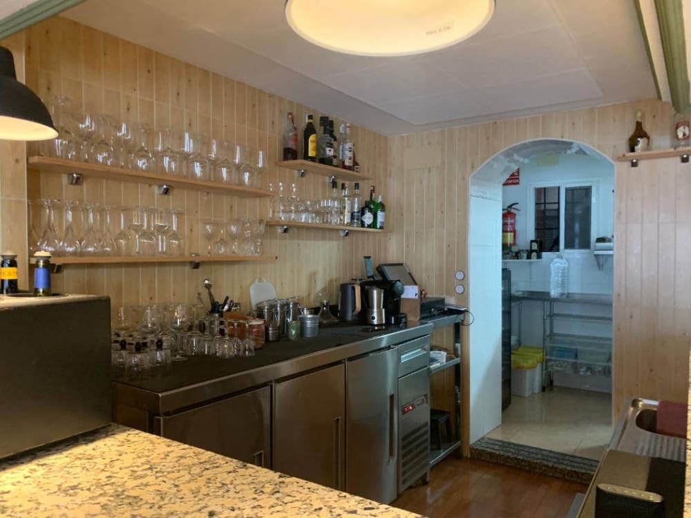 Restaurant/Bar til salg i Benalmadena - € 69.950 (Ref: 9716664)