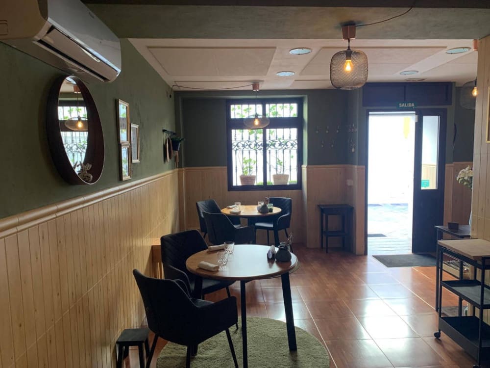 Restaurant/Bar til salg i Benalmadena - € 69.950 (Ref: 9716664)