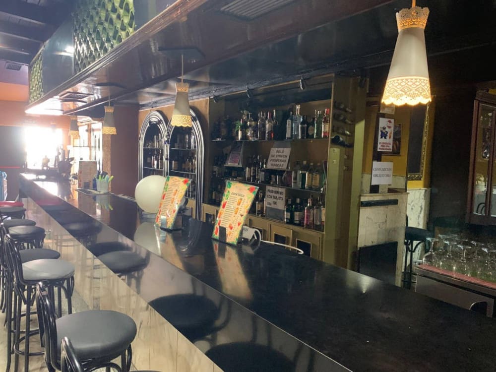 Bar/Restaurante en Torremolinos en venta - 219.950 € (Ref: 9736136)