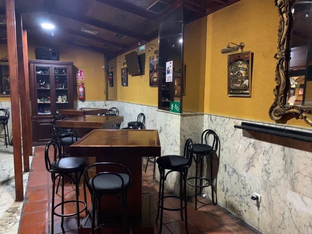 Bar/Restaurante en Torremolinos en venta - 219.950 € (Ref: 9736136)