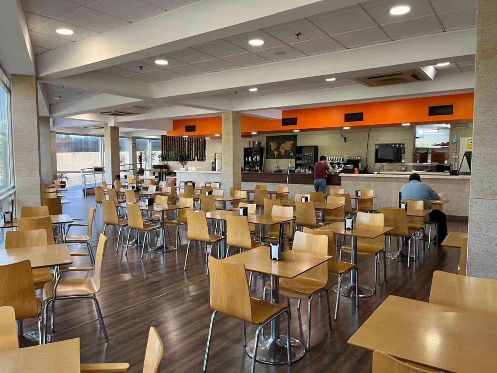 Restaurant/Bar for rent in Malaga city - € 3,500 (Ref: 9782033)