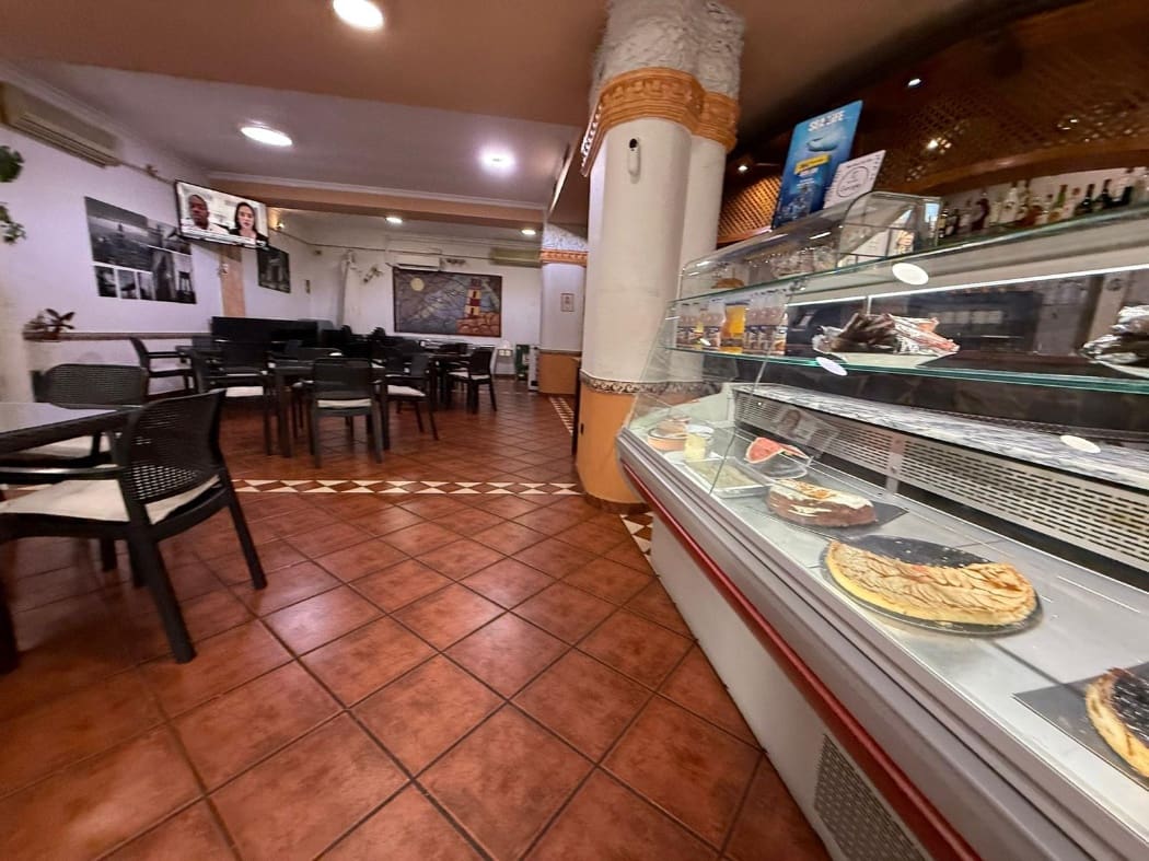 Restaurang/Bar att hyra i Fuengirola - 1 200 € (Ref: 9782034)