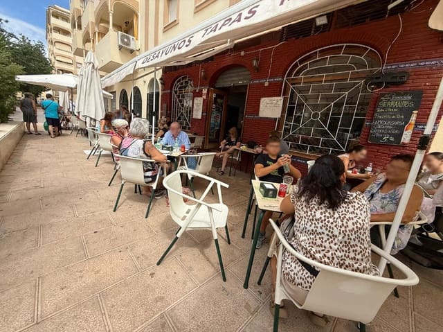 Restaurant/Bar til leje i Fuengirola - € 1.200 (Ref: 9782034)