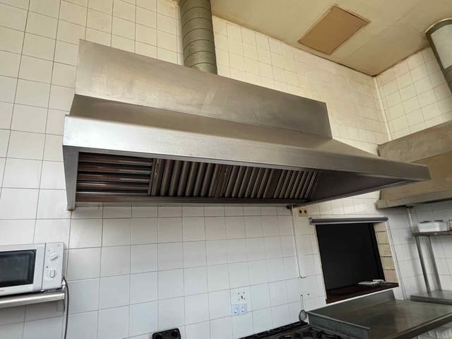 Restaurant/Bar til leje i Coín - € 2.500 (Ref: 9782036)