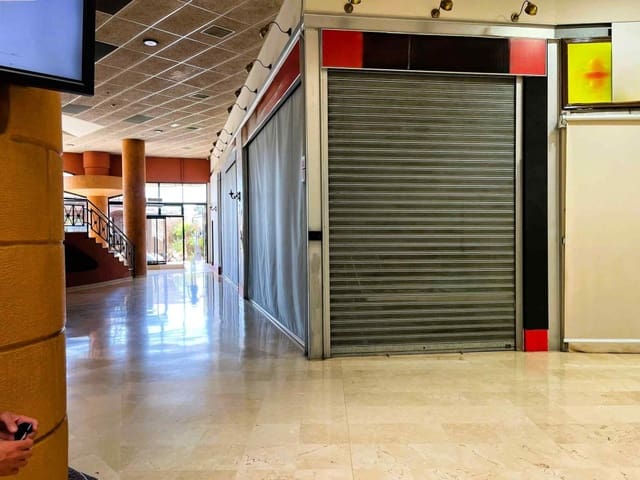 Restaurant/Bar til leje i Coín - € 2.500 (Ref: 9782036)