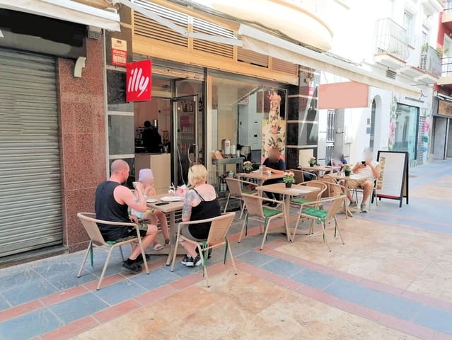 Restaurant/Bar à louer à Fuengirola - 1 400 € (Ref: 9782038)