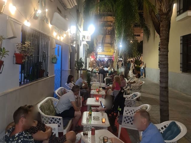 Restaurant/Bar til leje i Fuengirola - € 1.600 (Ref: 9782039)