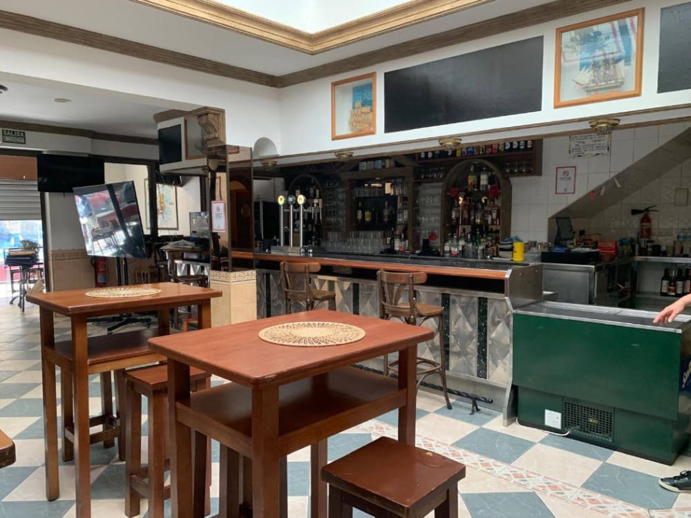 Restaurant/Bar til salg i Fuengirola - € 99.950 (Ref: 9795504)